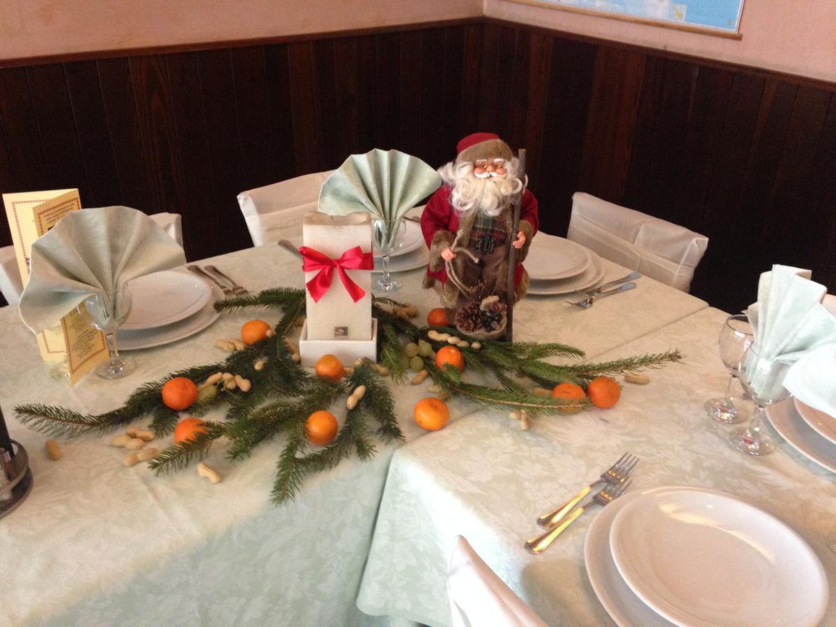 Hotel Pizzeria Ristorante "Al Leone" Villa del Conte Buitenkant foto