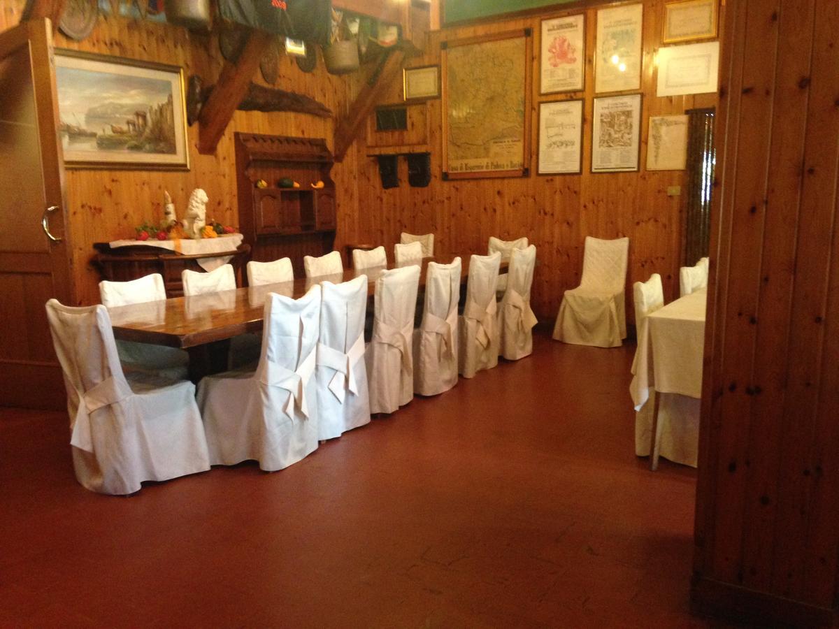 Hotel Pizzeria Ristorante "Al Leone" Villa del Conte Buitenkant foto